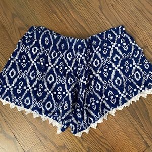 Women’s En Creme dress shorts